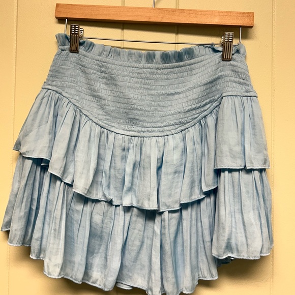 ee:some tired blue skort size large - Picture 2 of 4